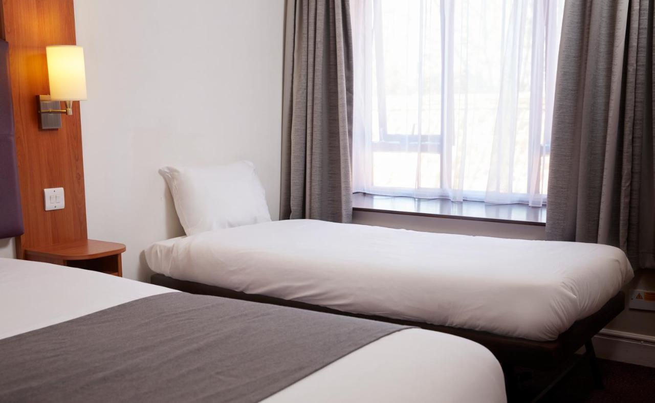 Hotel Wheatsheaf By Chef & Brewer Collection